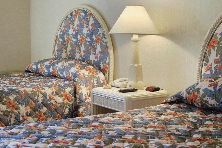 The Linq Hotel And Casino Las Vegas Room photo Two beds in a hotel room